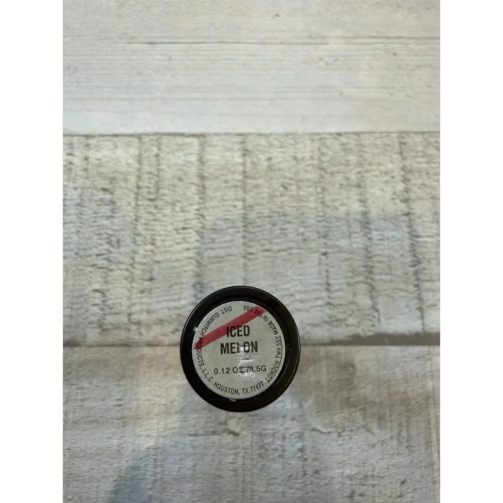 laura mercier laura mercier